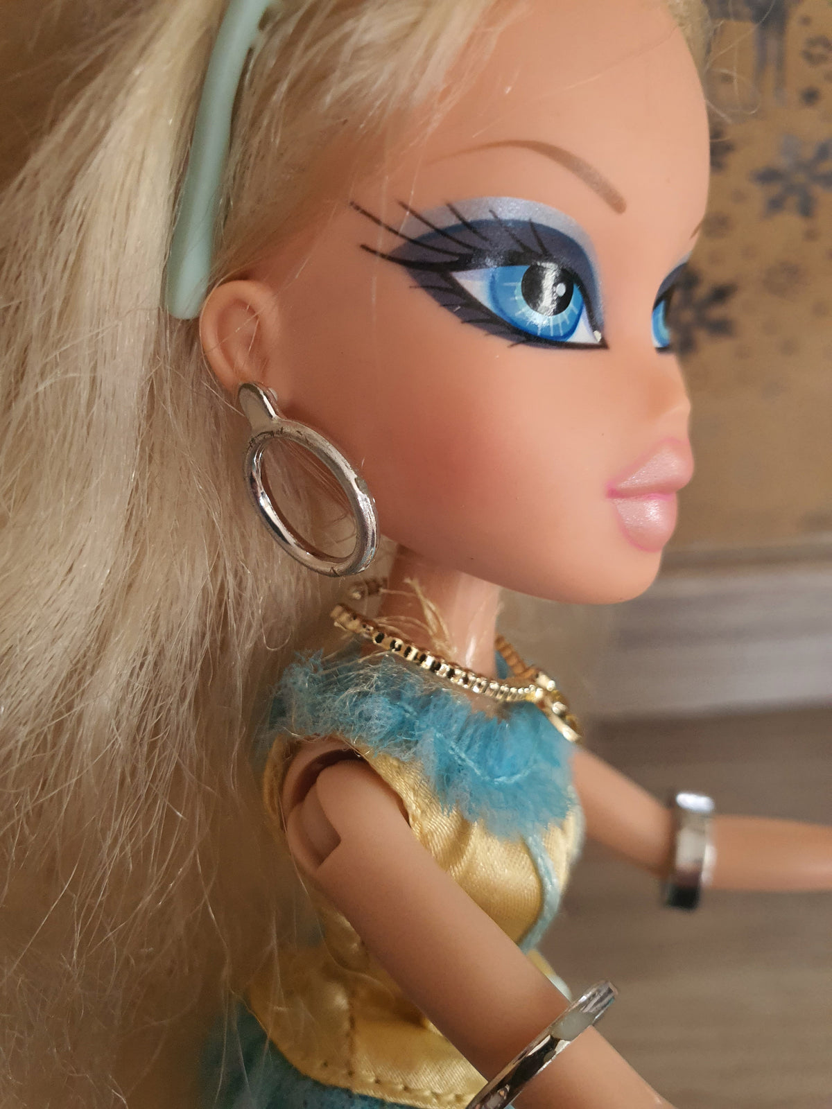 Bratz cloe party mga
