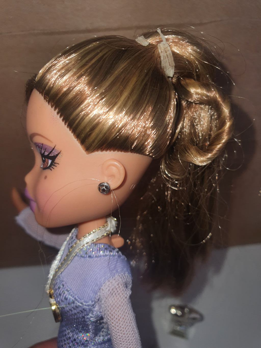 Bratz play sports gymnastics Yasmin